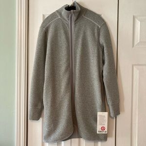 Lululemon On Repeat Jacket size 4 NWTs